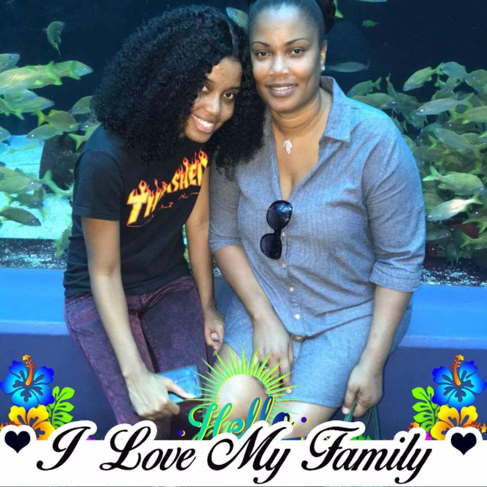 Meet your Posher, Myra